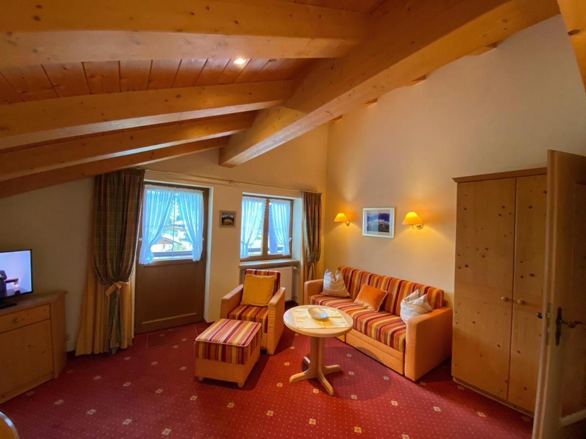 Gatterhof Hotel Riezlern Exterior photo